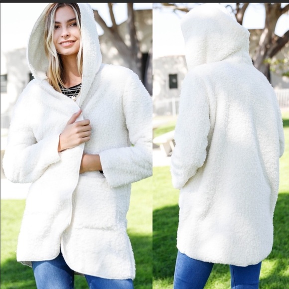 Oversized Fluffy, hooded Teddy Coat - Picture 3 of 6